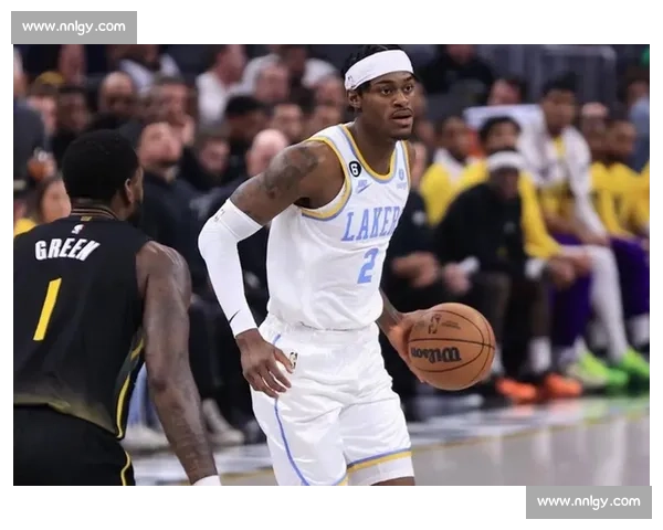 范德比尔特底角三分蜕变！5 投 5 中视频曝光，新赛季或成湖人空间杀招